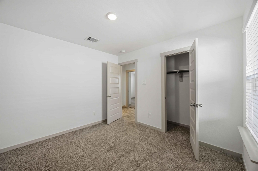 7127 Whispering Leaf Street - Photo 22