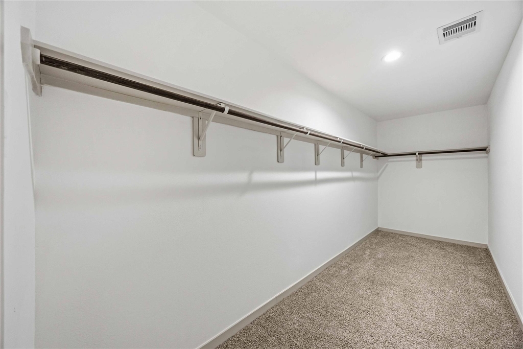 7127 Whispering Leaf Street - Photo 4