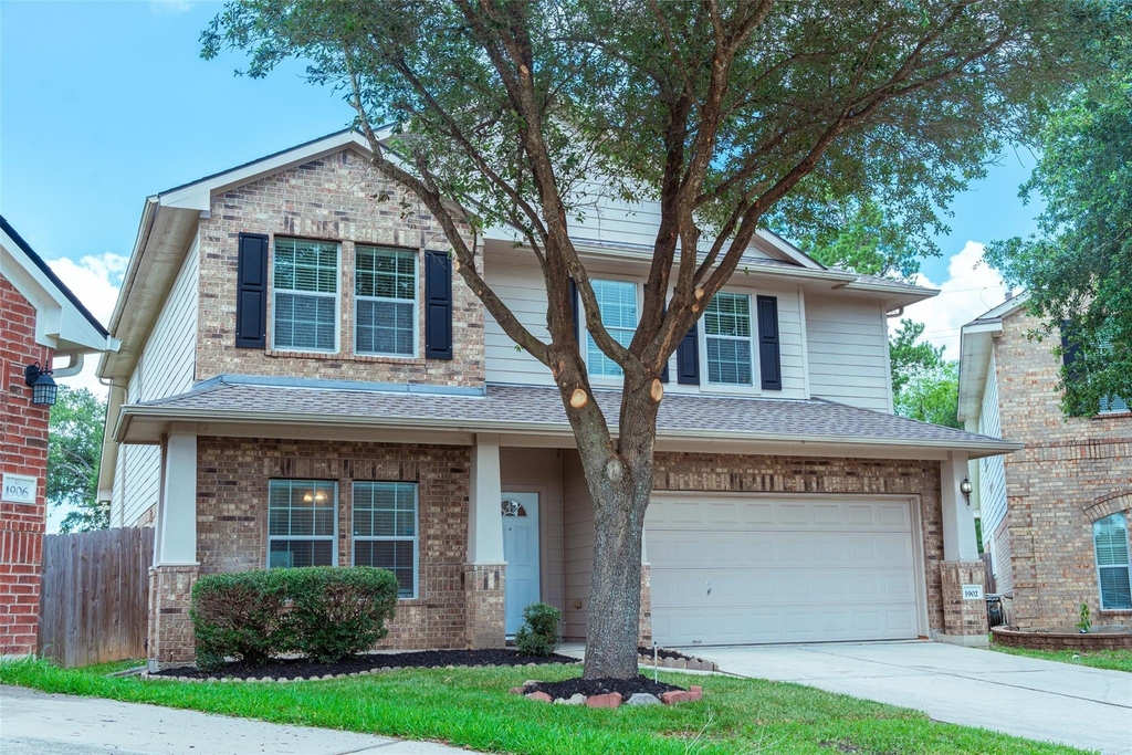 1902 Vernal Glen Cir - Photo 1