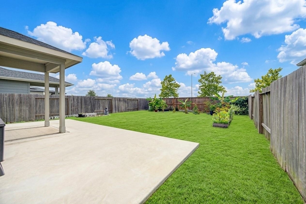 12539 Colchester Creek Court - Photo 23