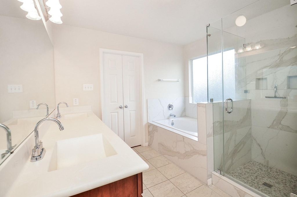 26715 Mandrake Falls Court - Photo 17