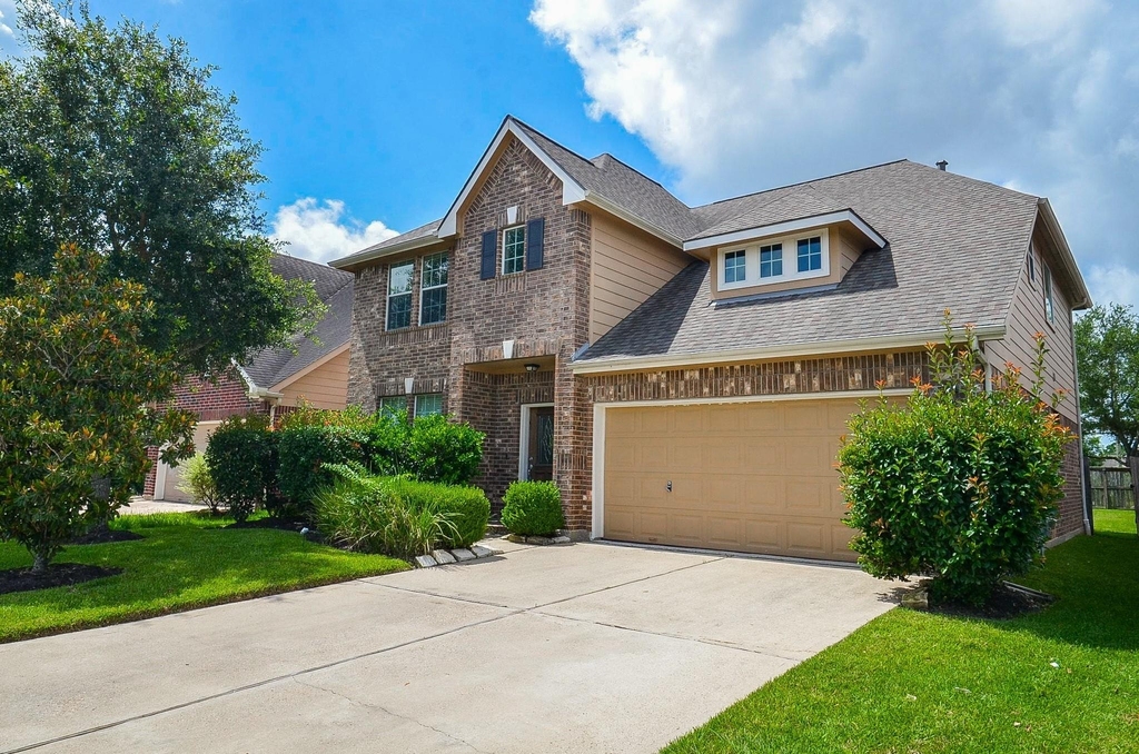 26715 Mandrake Falls Court - Photo 0