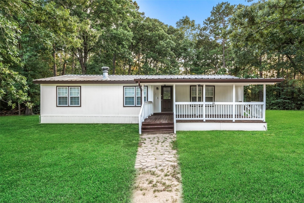110 Charlies Lane - Photo 0