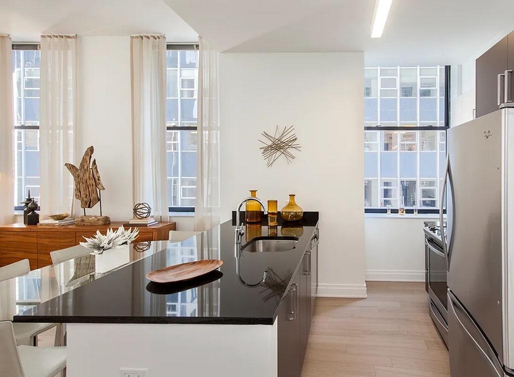 70 Pine Street, Unit 1103 - Photo 7
