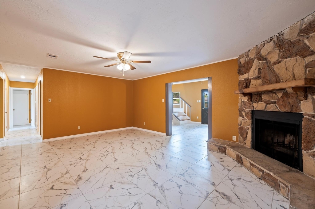 2402 21st Avenue N - Photo 9