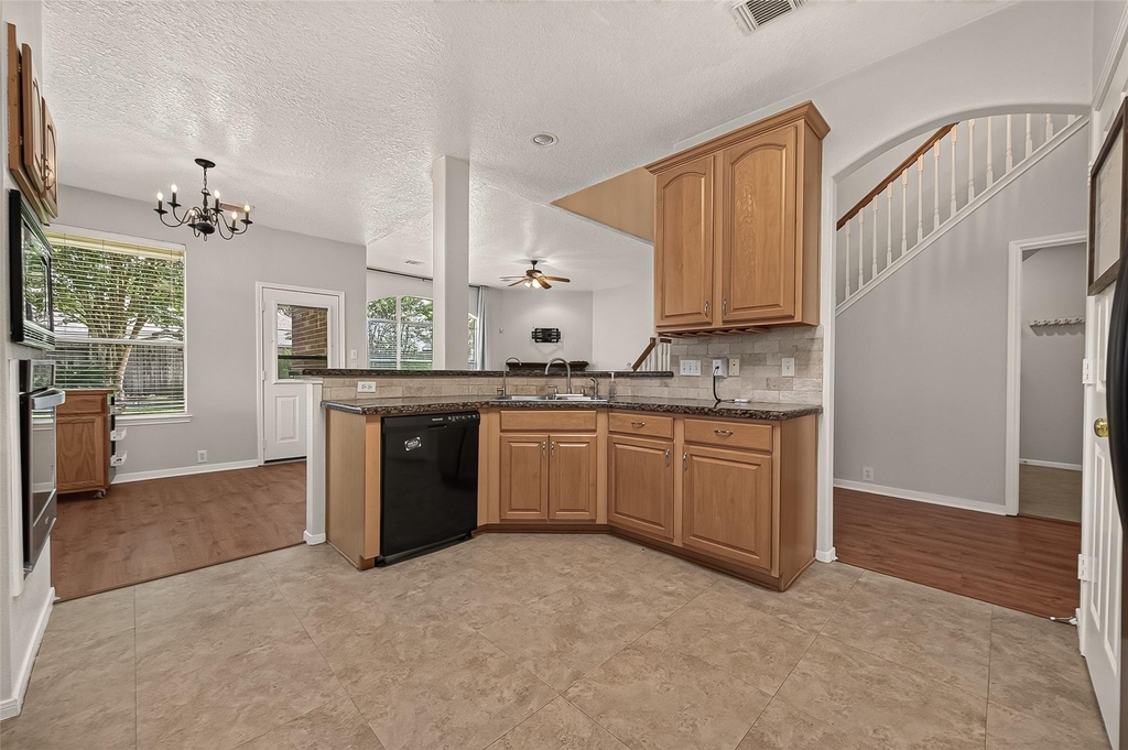 11218 Timbertree Lane - Photo 12
