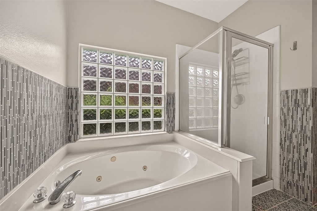 11218 Timbertree Lane - Photo 40