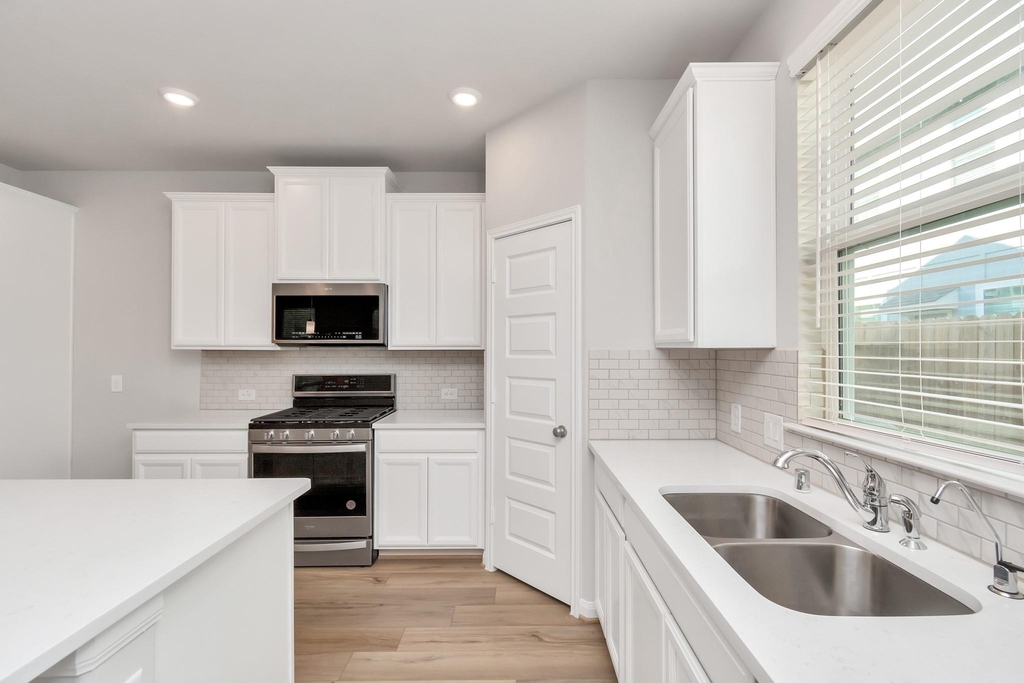 1526 Parkland Oak Drive - Photo 18