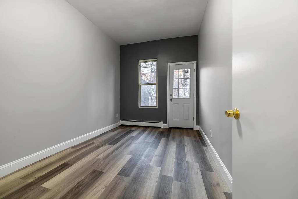 227 Thomas S Boyland Street - Photo 4
