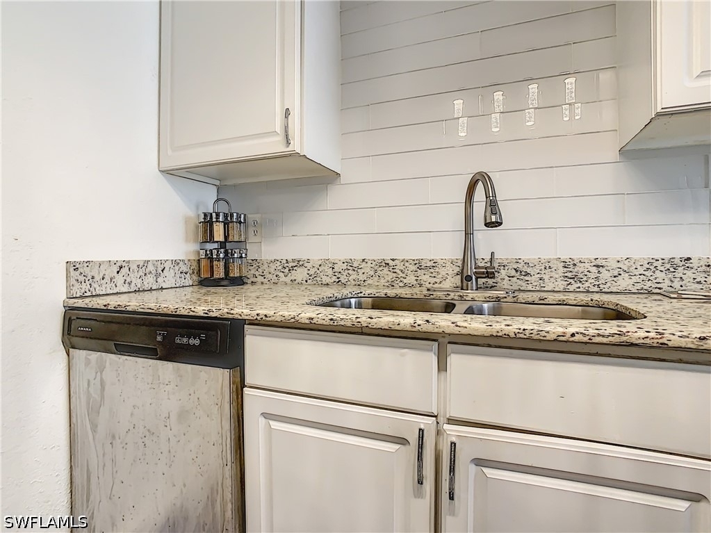 4625 Bayshore Drive - Photo 12