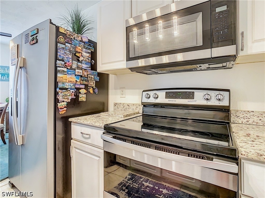4625 Bayshore Drive - Photo 9