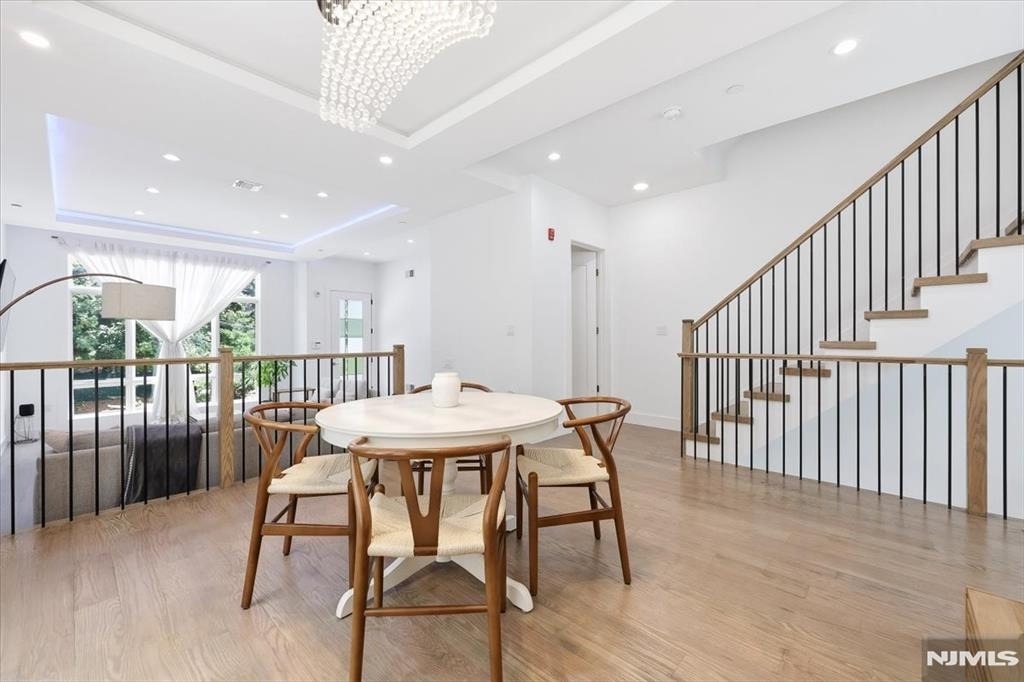 30 Lafayette - Photo 6