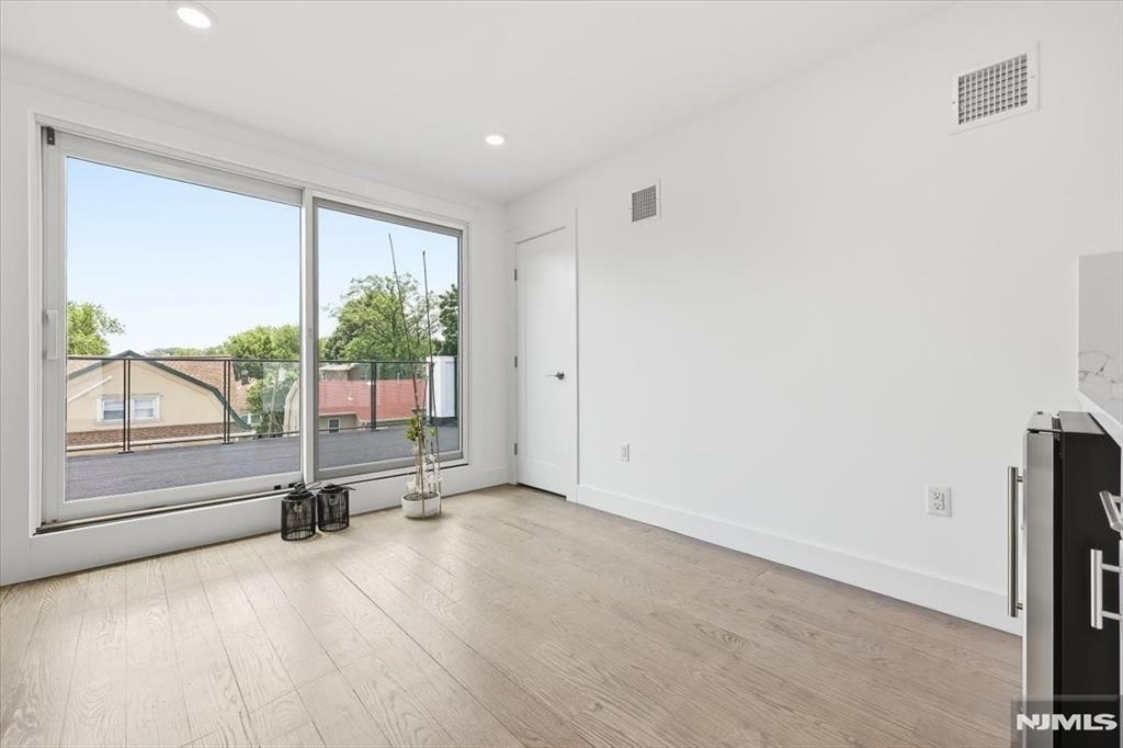 30 Lafayette - Photo 34