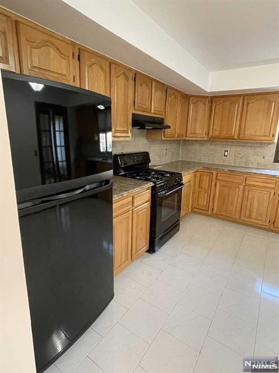 535 Hillside - Photo 8