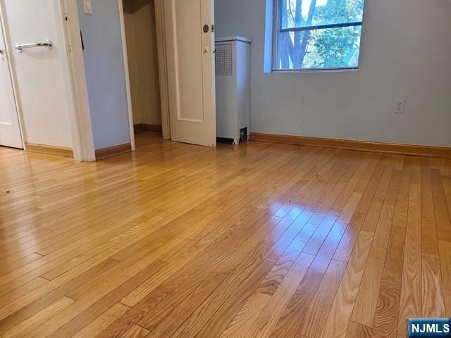 250 Broad - Photo 1