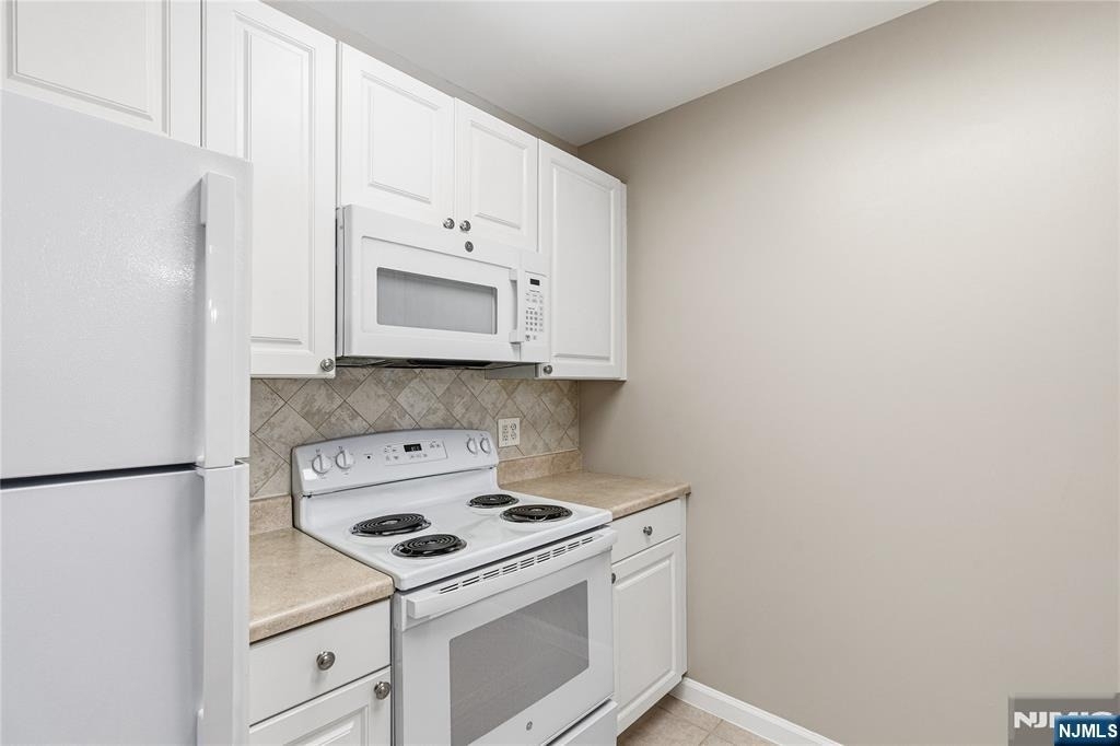 905 River - Photo 9
