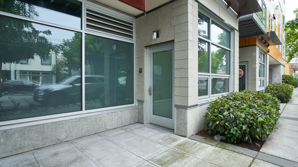 3220 California Ave Sw - Photo 16