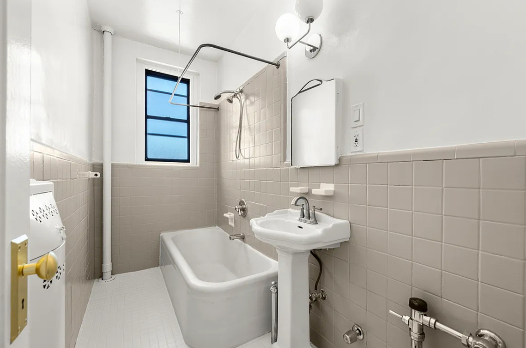 66 Avenue A - Photo 6