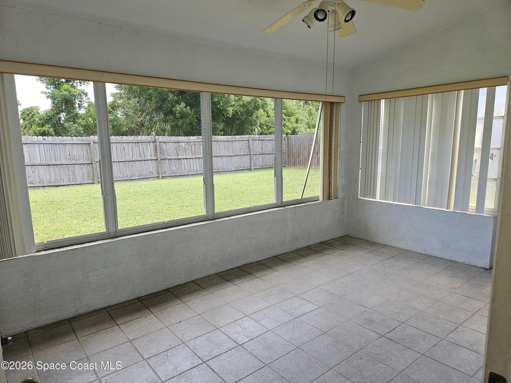 1250 Winding Meadows Road - Photo 10