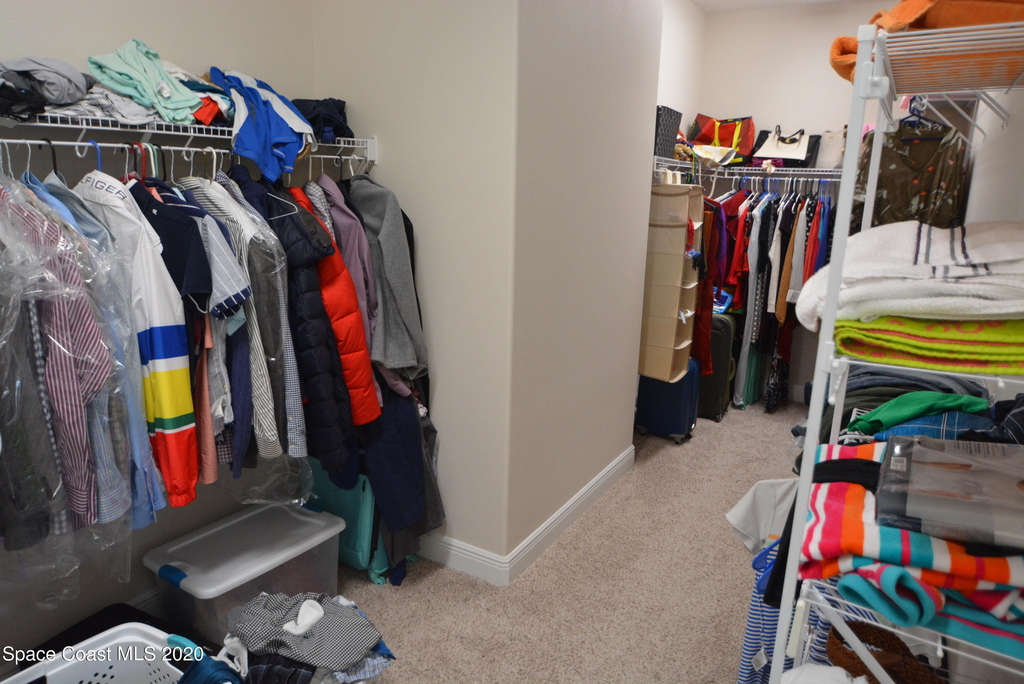 7594 Poulicny Lane - Photo 9