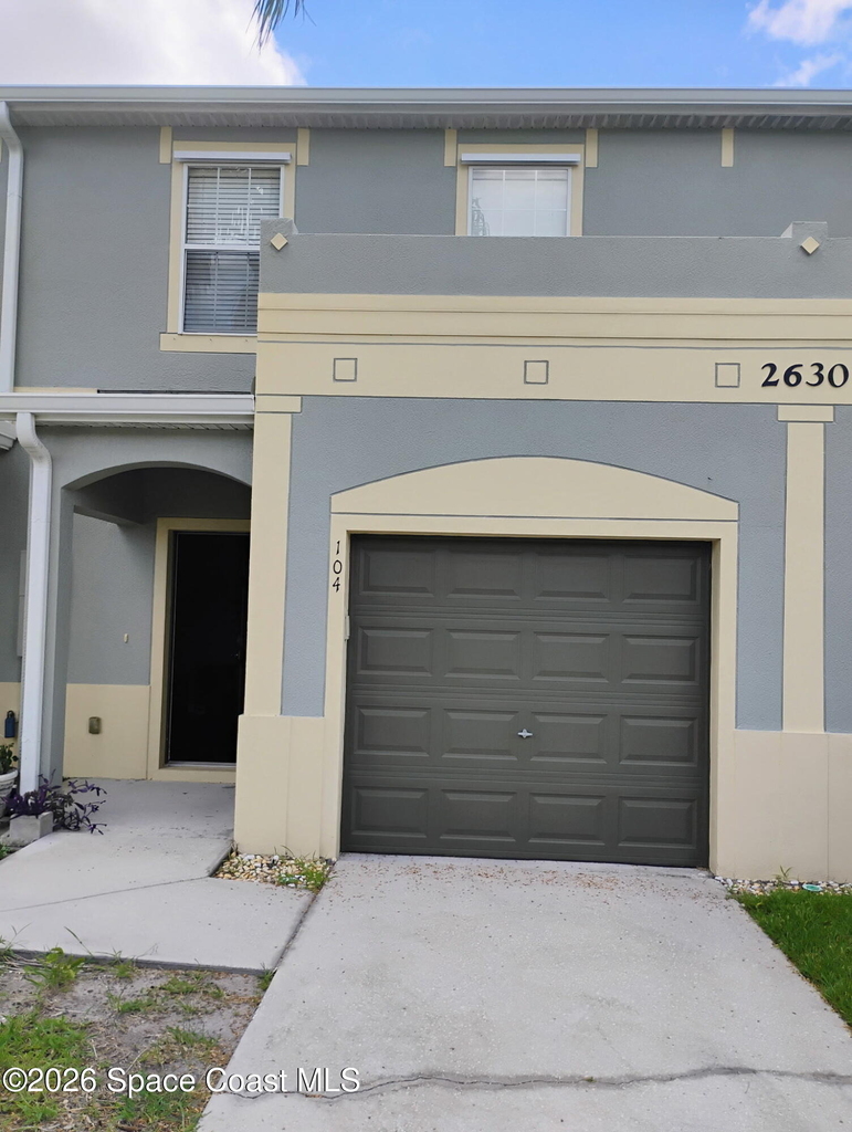 2630 Revolution Street N - Photo 0