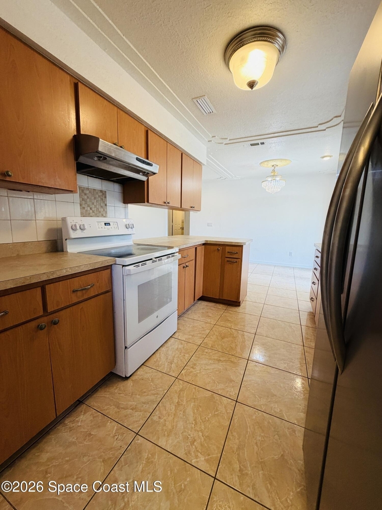 981 Palmer Street - Photo 2