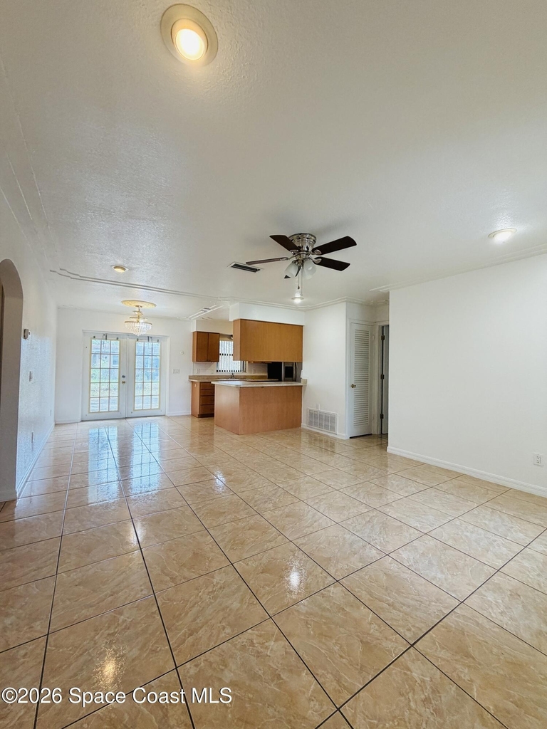 981 Palmer Street - Photo 1