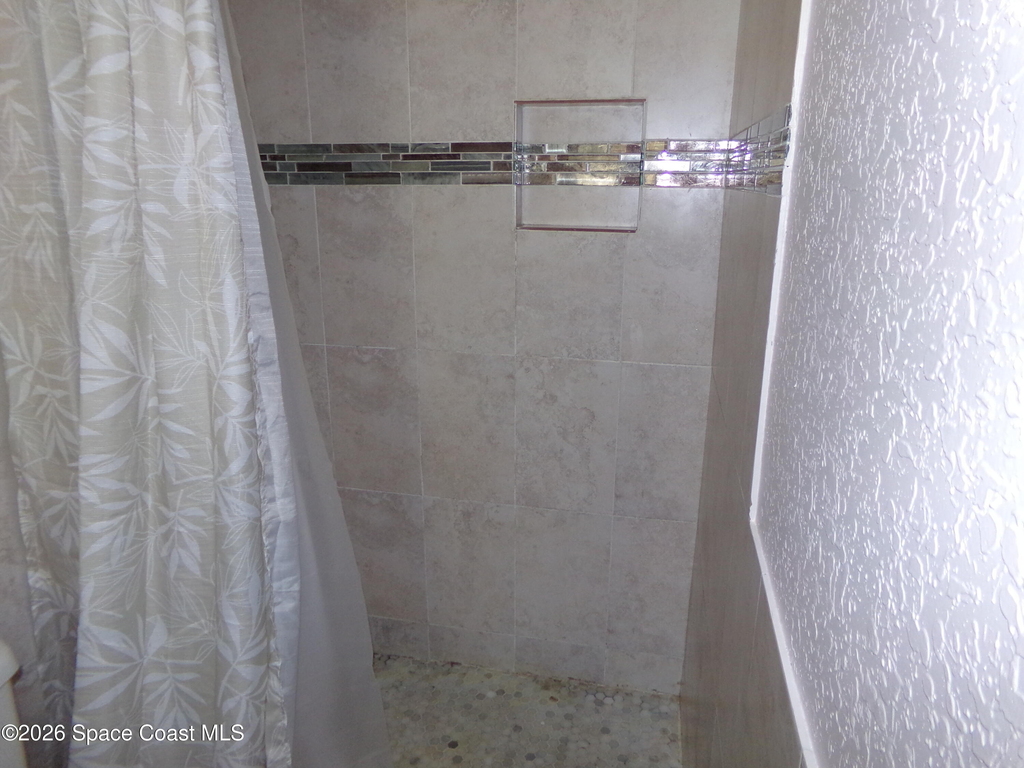 1819 Poinsetta Boulevard - Photo 8