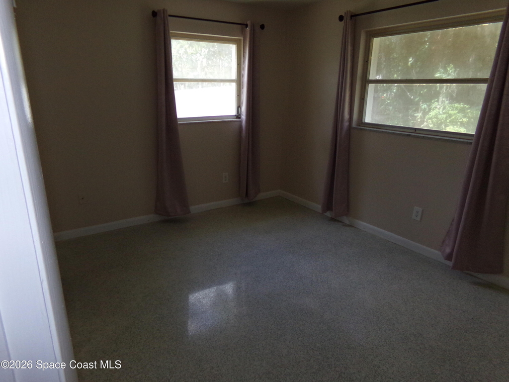1819 Poinsetta Boulevard - Photo 7