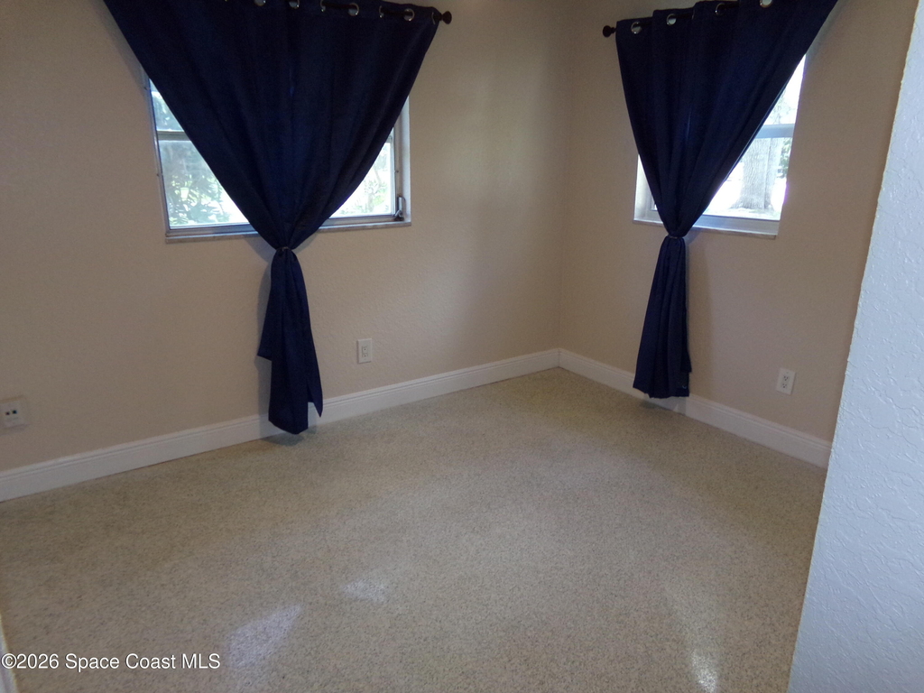 1819 Poinsetta Boulevard - Photo 10