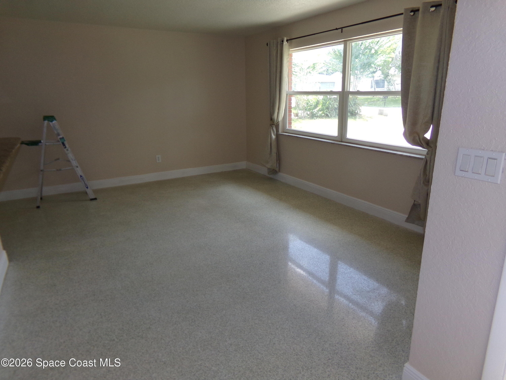 1819 Poinsetta Boulevard - Photo 1