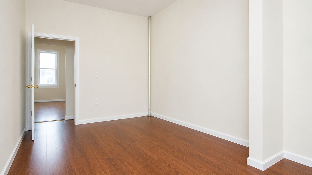 232 Covert Street - Photo 5