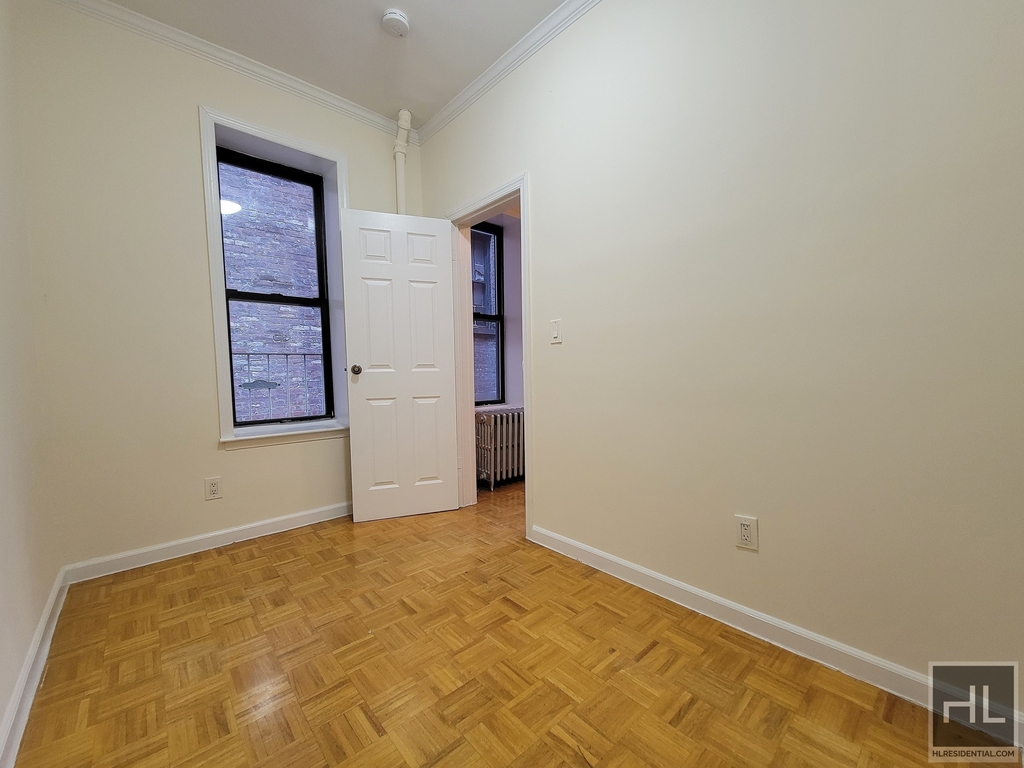 East 38th Street - Photo 2