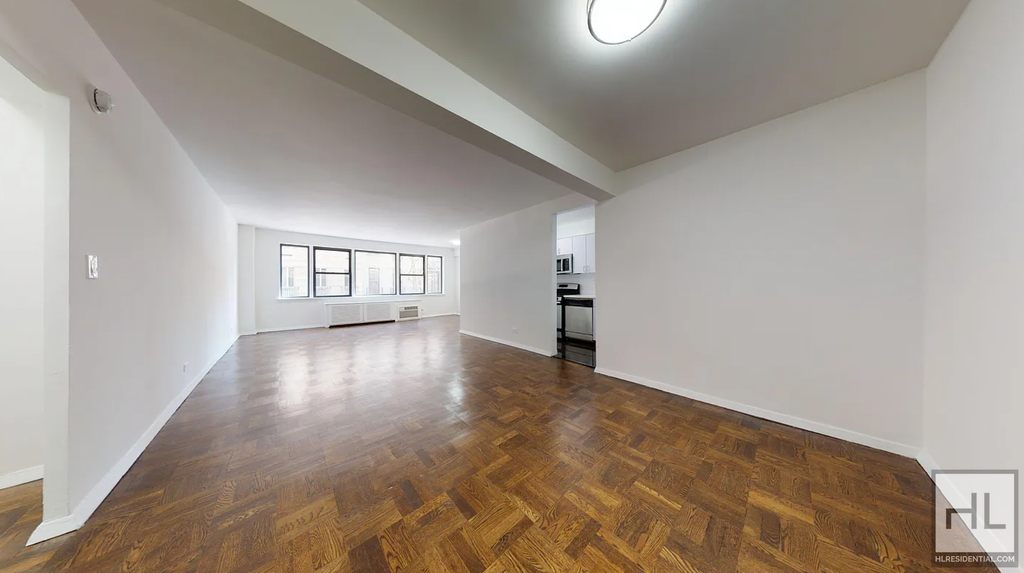 Beekman Place - Photo 0