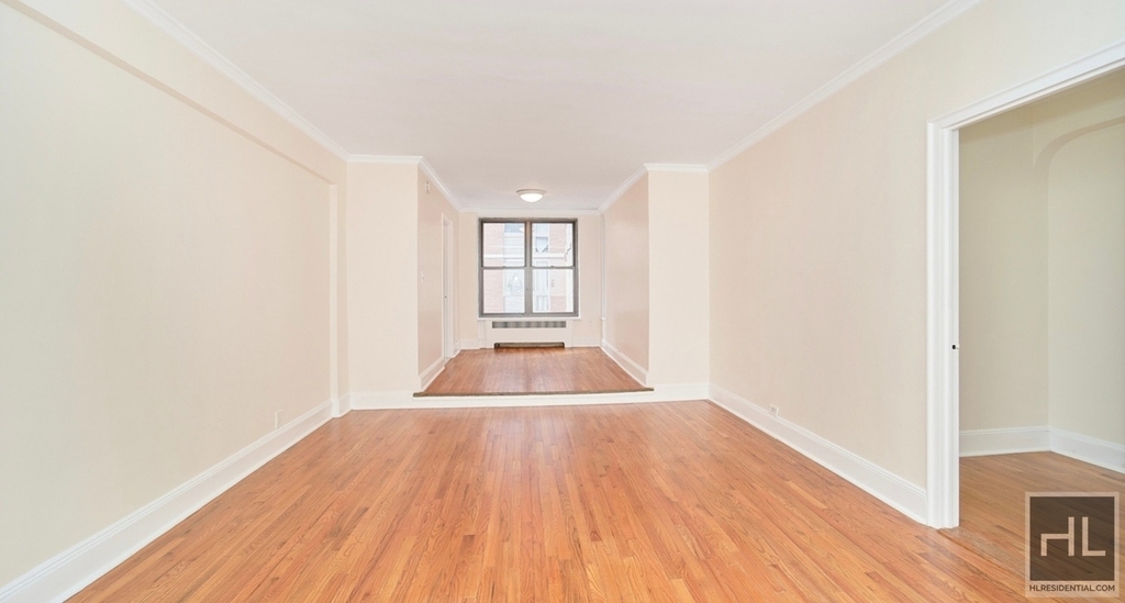 East 24 Street - Photo 0
