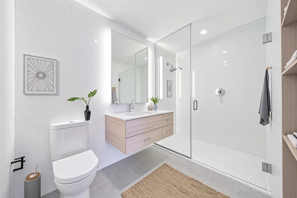 84 William Street, Unit 309 - Photo 2