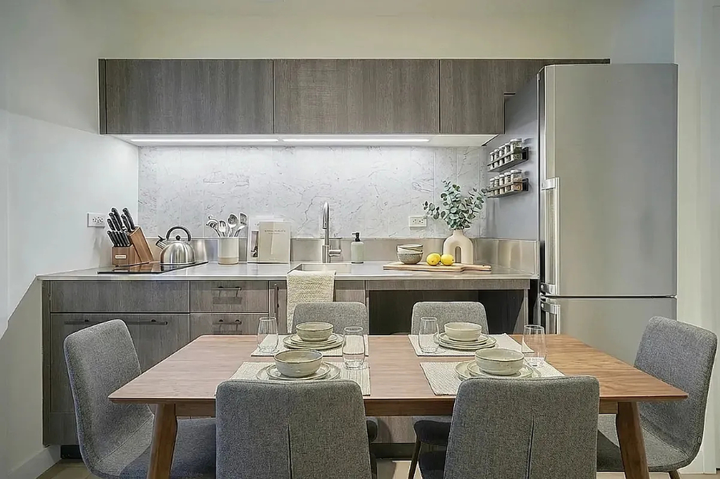 84 William Street, Unit 309 - Photo 3