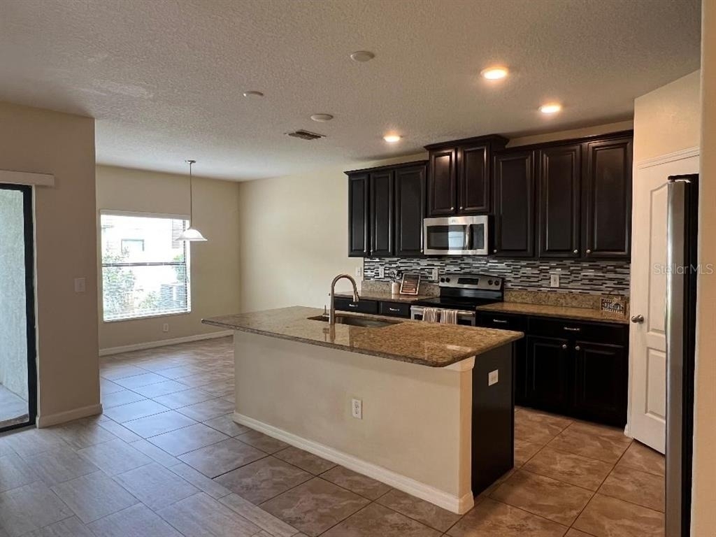 1142 Ballard Green Place - Photo 2