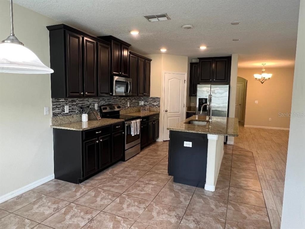 1142 Ballard Green Place - Photo 3