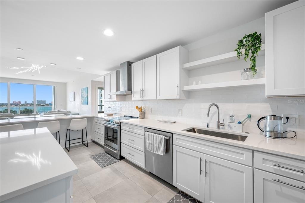 900 N Osceola - Photo 8