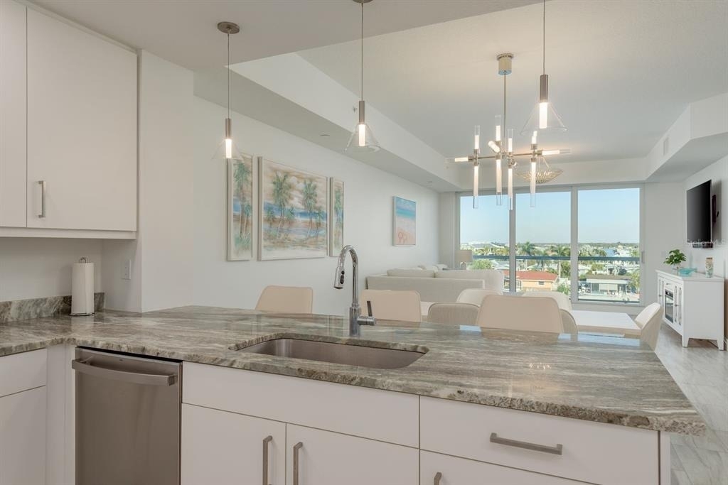 415 Island Way - Photo 12