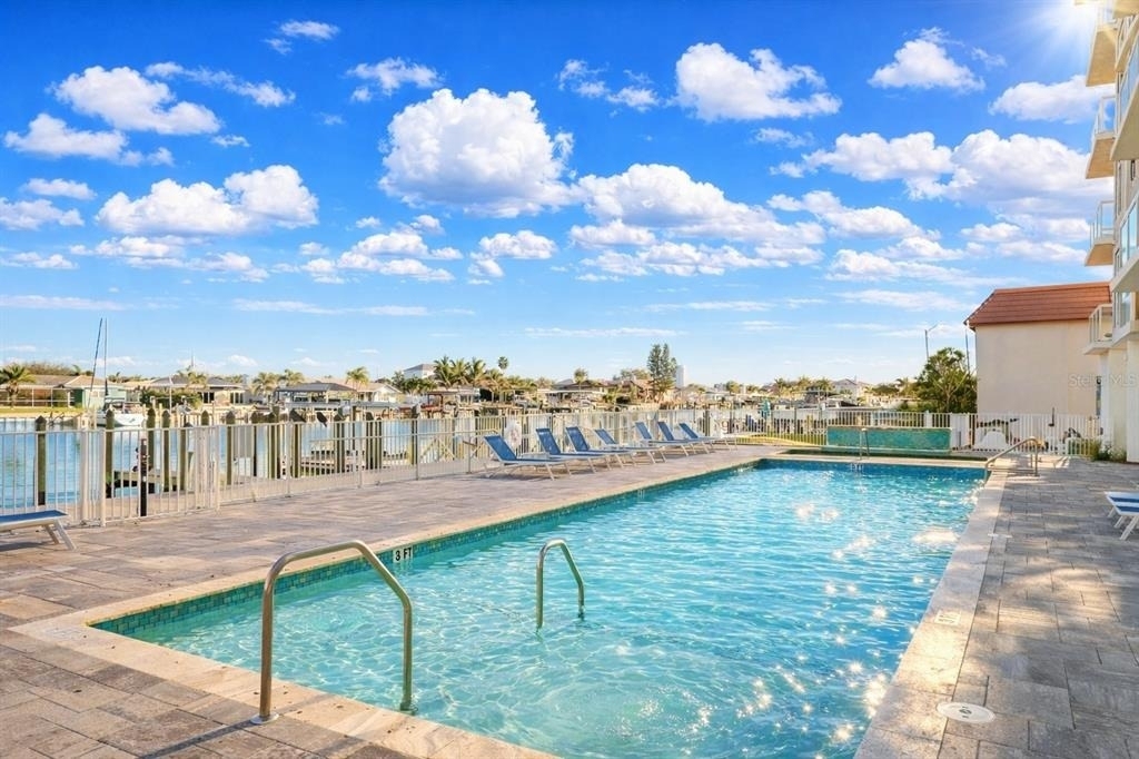 415 Island Way - Photo 29