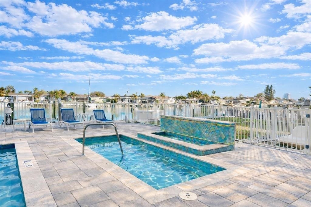 415 Island Way - Photo 30