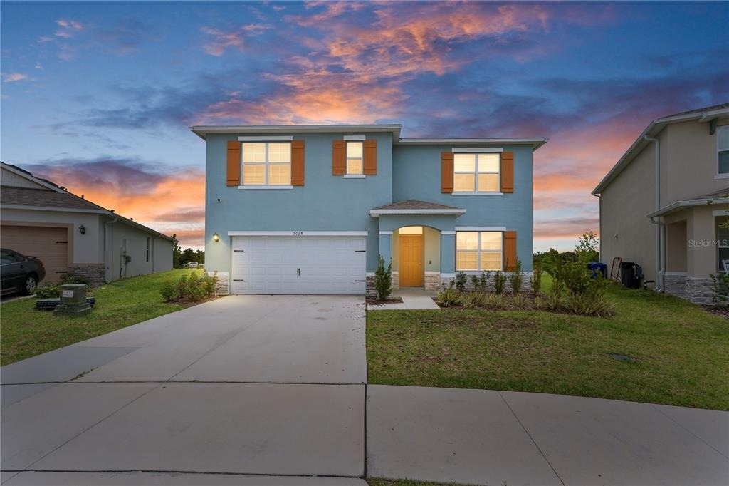5038 Foxglove Circle - Photo 0