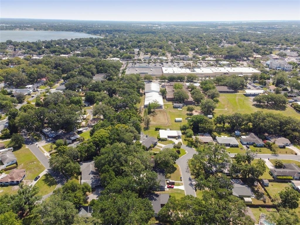 535 W Palmeden Drive - Photo 69