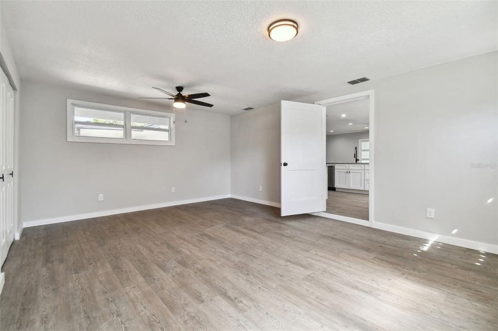 535 W Palmeden Drive - Photo 32