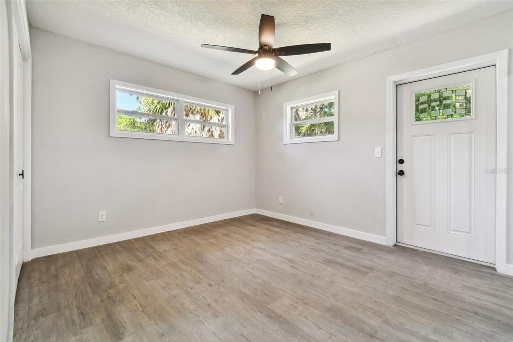 535 W Palmeden Drive - Photo 23