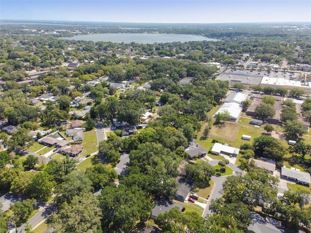 535 W Palmeden Drive - Photo 70