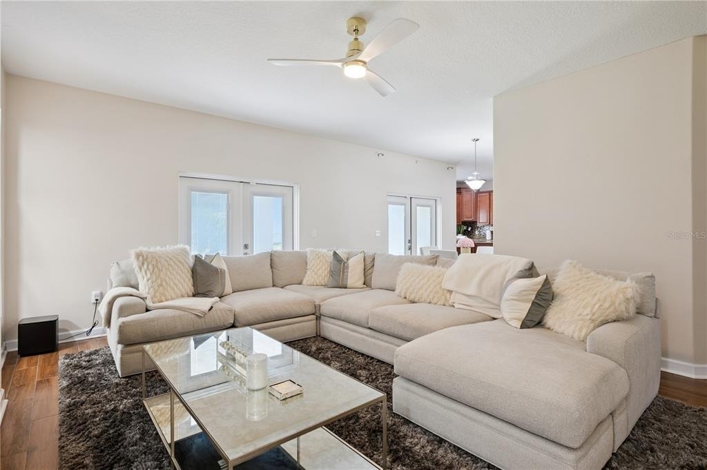 1454 Lake Side Avenue - Photo 8