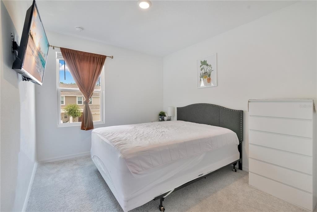 2986 Canary Avenue - Photo 10